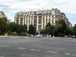  immeuble avec volets rooulants marron, avenue Foch